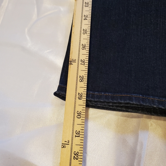 Kut From Kloth Women's Mid Rise Kathy Boyfriend Denim size 8 - Picture 6 of 14